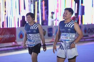 BIB: 8790, 44102
                            <button type="button" onclick="openModal(23187806)" class="btn btn-primary btn-sm float-right btn-popup" data-toggle="modal" data-target=".modal-high-quality">
                        <i class="fas fa-shopping-cart"></i> Add to Cart
                    </button>
                                            <button type="button" onclick="isThisMe(23187806, true)" class="btn btn-success btn-sm float-right btn-popup btn-isme hidden" data-toggle="tooltip" data-placement="bottom" title="นี่คือรูปของคุณใช่ไหม คลิกที่นี่เพื่อเอาเข้าอัลบั้ม">
                        <i class="fas fa-plus"></i> Add to album
                    </button>
                    <button type="button" onclick="isThisMe(23187806, false)" class="btn btn-warning btn-sm float-right btn-popup btn-isnotme hidden">
                        <i class="fas fa-ban"></i> Remove from album
                    </button>